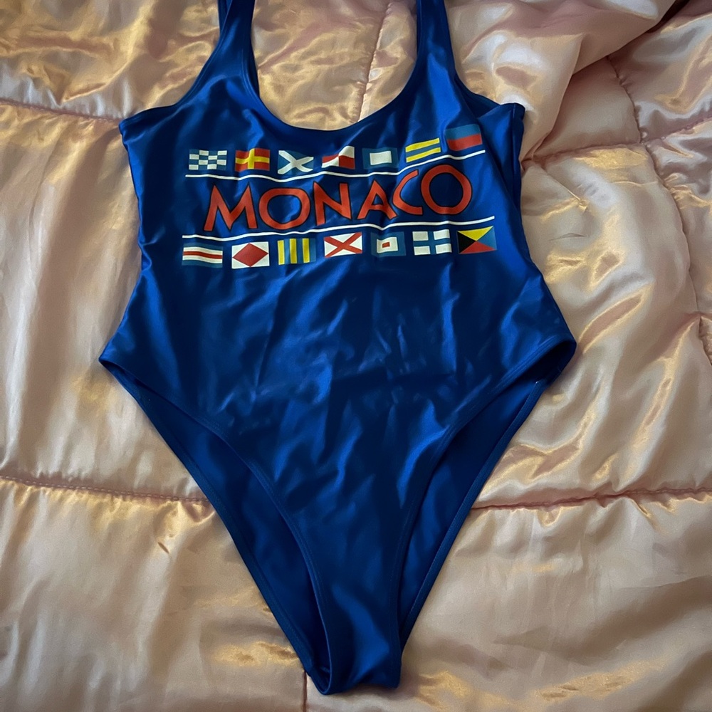 Forever 21 women’s bathing suit